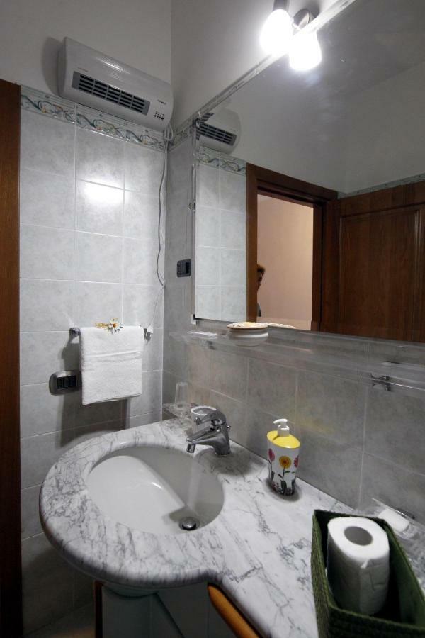 Residenza D'Epoca B&B Celeste Caserta Zewnętrze zdjęcie